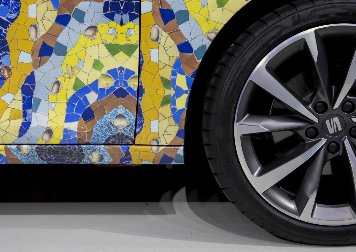 Primeras imágenes del nuevo SEAT León con camuflaje modernista