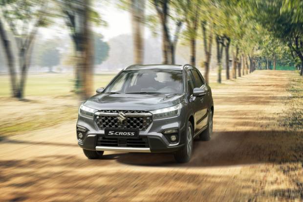 Descubre el Suzuki S-Cross: un SUV muy rutero y solvente fuera del asfalto