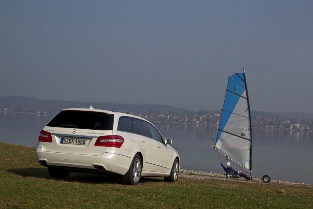 Prueba: Mercedes E300 BlueTEC Híbrido, la berlina de lujo más eficiente