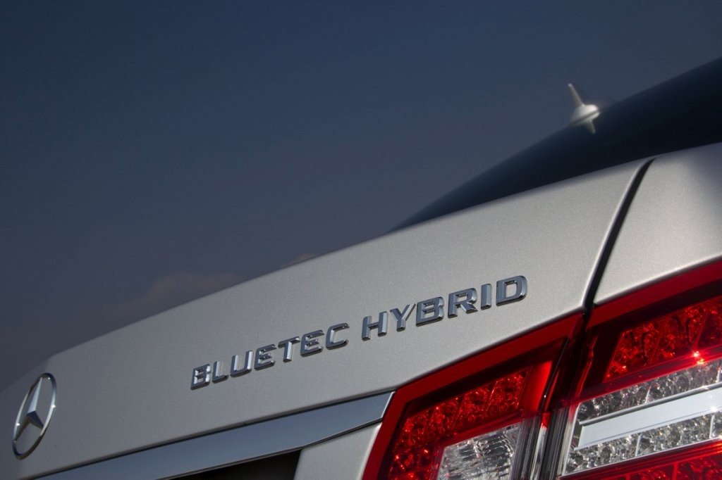 Prueba: Mercedes E300 BlueTEC Híbrido, la berlina de lujo más eficiente