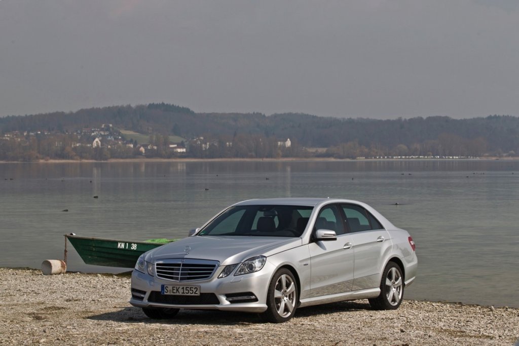 Prueba: Mercedes E300 BlueTEC Híbrido, la berlina de lujo más eficiente