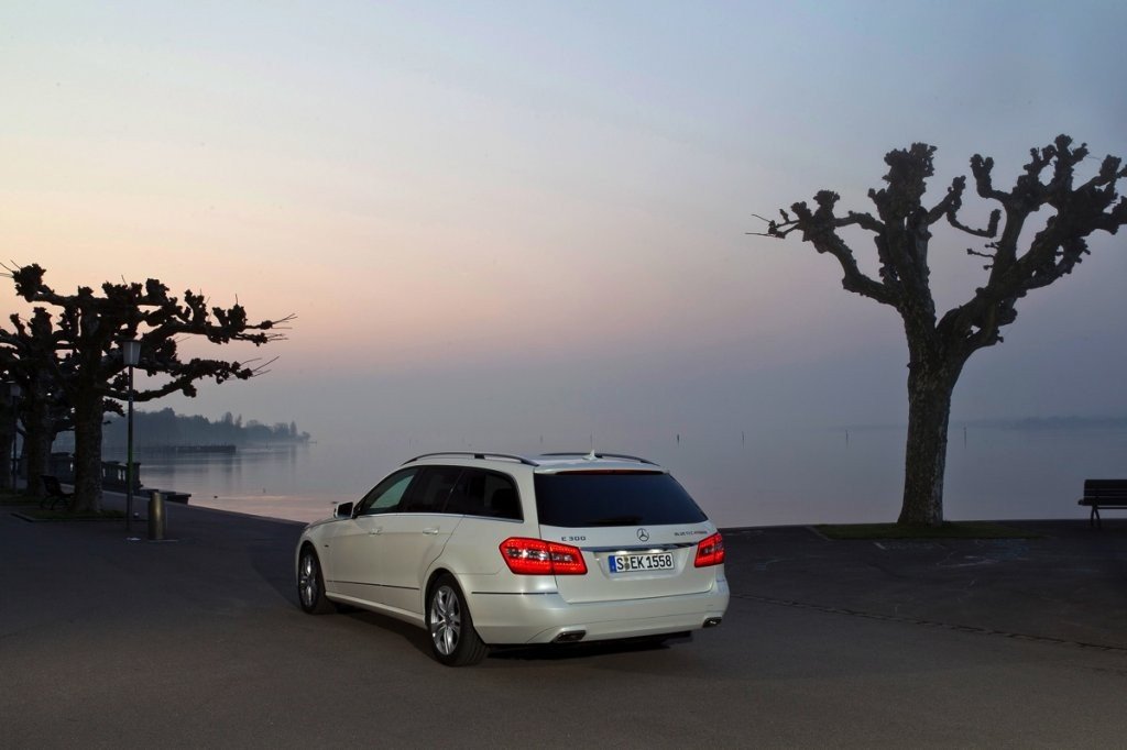 Prueba: Mercedes E300 BlueTEC Híbrido, la berlina de lujo más eficiente