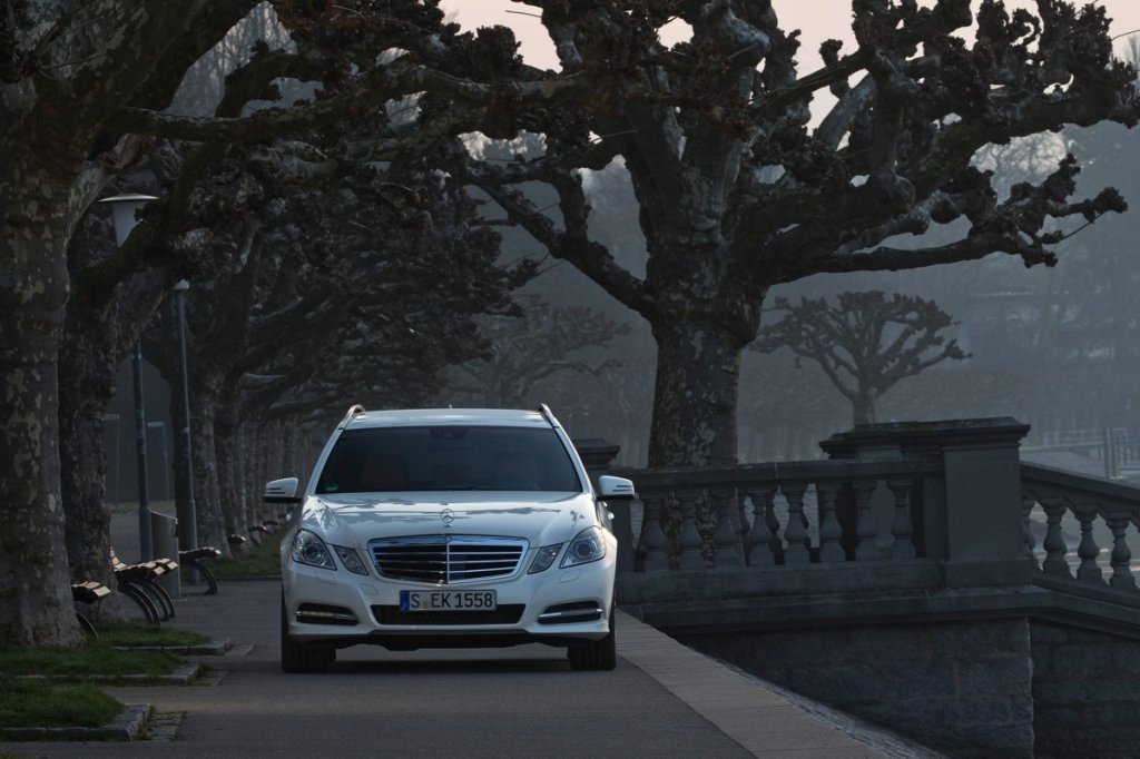 Prueba: Mercedes E300 BlueTEC Híbrido, la berlina de lujo más eficiente