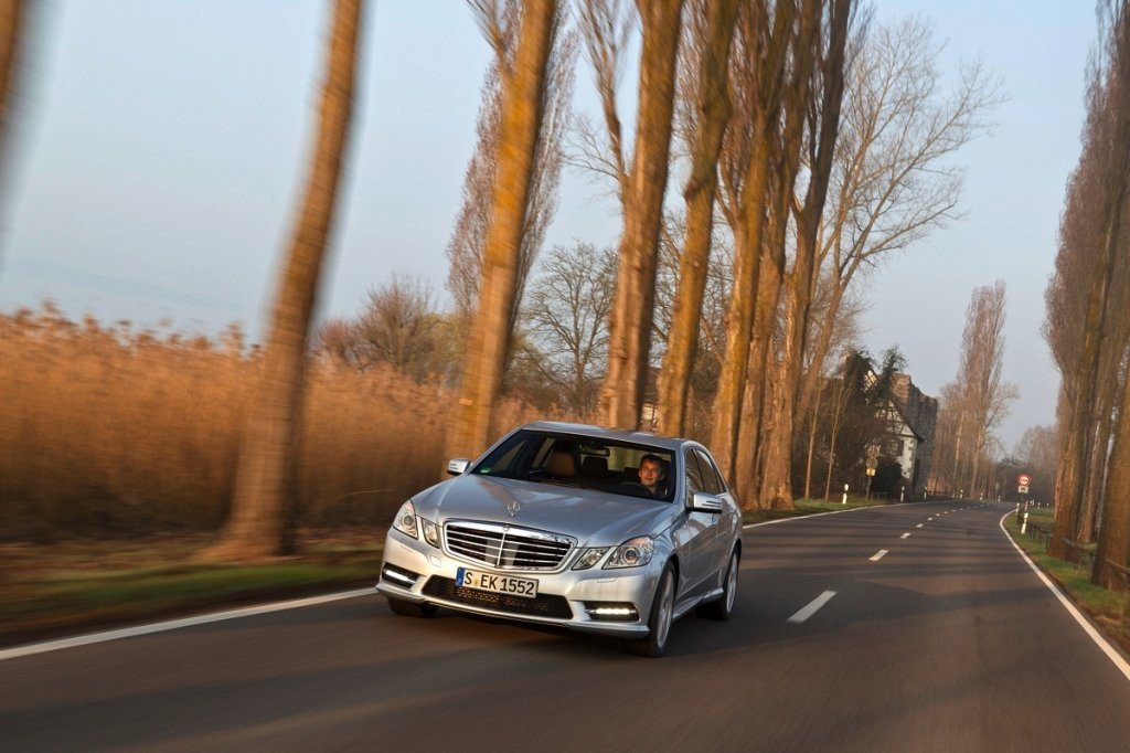 Prueba: Mercedes E300 BlueTEC Híbrido, la berlina de lujo más eficiente