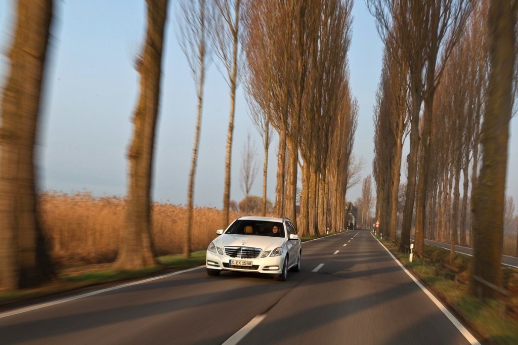 Prueba: Mercedes E300 BlueTEC Híbrido, la berlina de lujo más eficiente