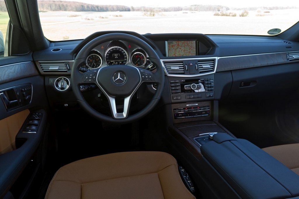 Prueba: Mercedes E300 BlueTEC Híbrido, la berlina de lujo más eficiente