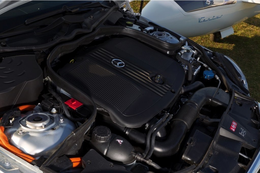 Prueba: Mercedes E300 BlueTEC Híbrido, la berlina de lujo más eficiente