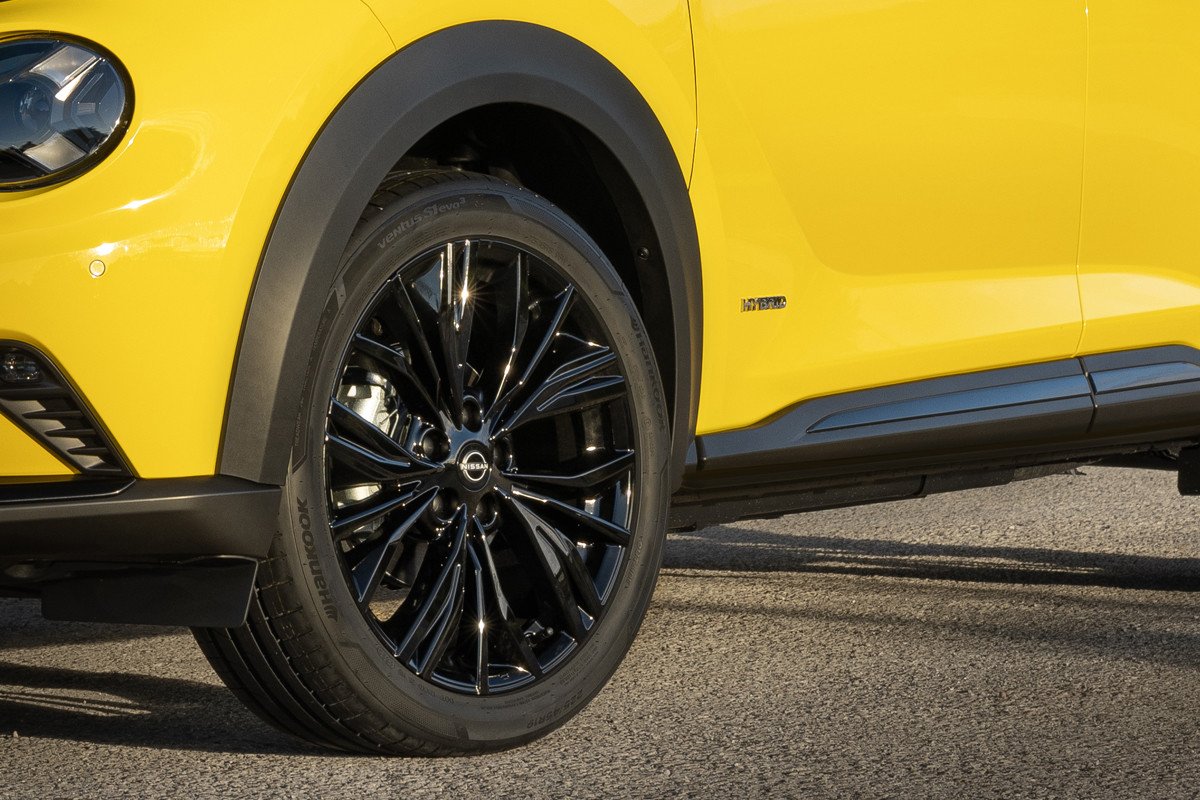 Nissan actualiza al Juke con un interior más moderno y retomando el color amarillo