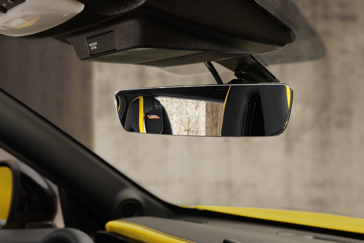 Nissan actualiza al Juke con un interior más moderno y retomando el color amarillo