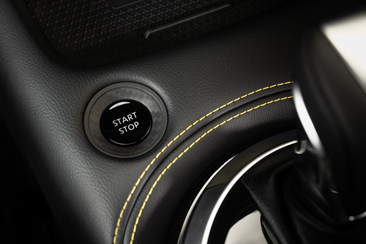 Nissan actualiza al Juke con un interior más moderno y retomando el color amarillo