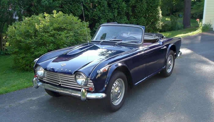 Triumph TR4: “Cita a ciegas”