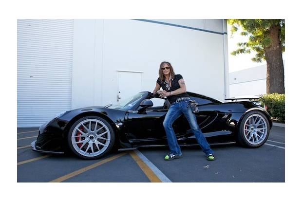 Steven Tyler y su Hennessey Venom GT Spyder