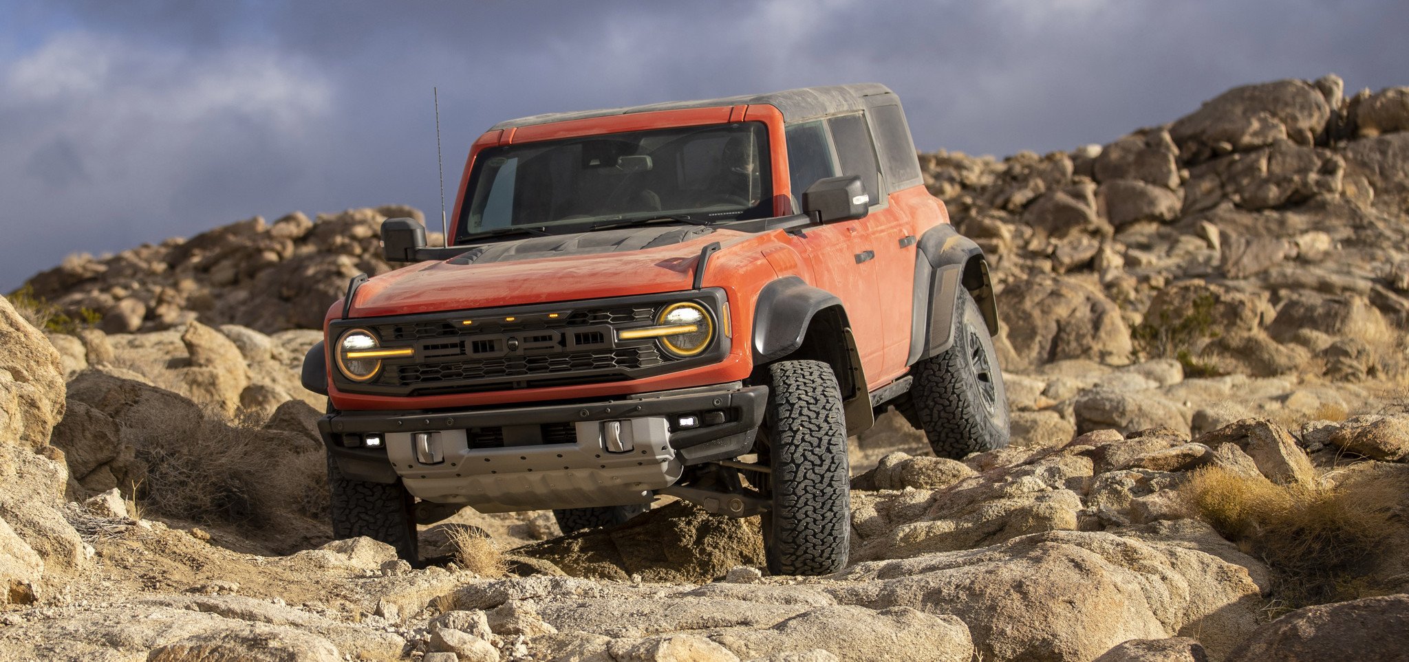 Ford Bronco Raptor: 4x4 con 400 CV preparado para ir a toda velocidad campo a través