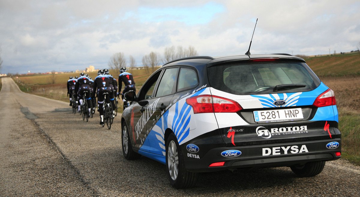 Ford y el Focus Electric en una jornada ciclista con la Fundación Alberto Contador