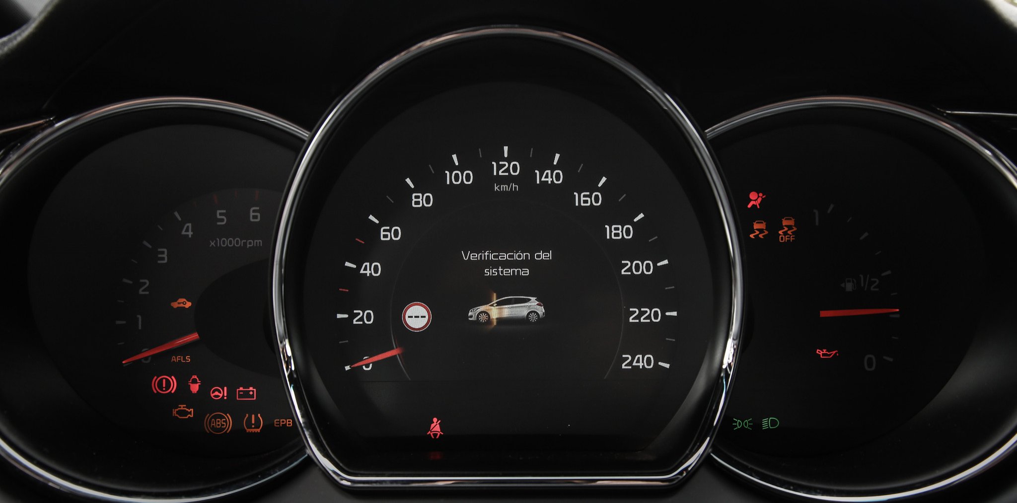 Prueba nuevo Kia ceed 2015: calidad y tecnología a buen precio