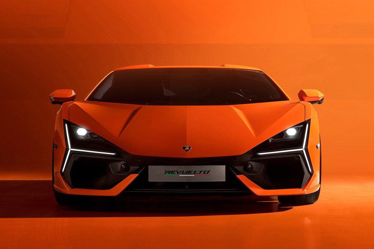 Nuevo Lamborghini Revuelto: todos los detalles del primer deportivo híbrido enchufable