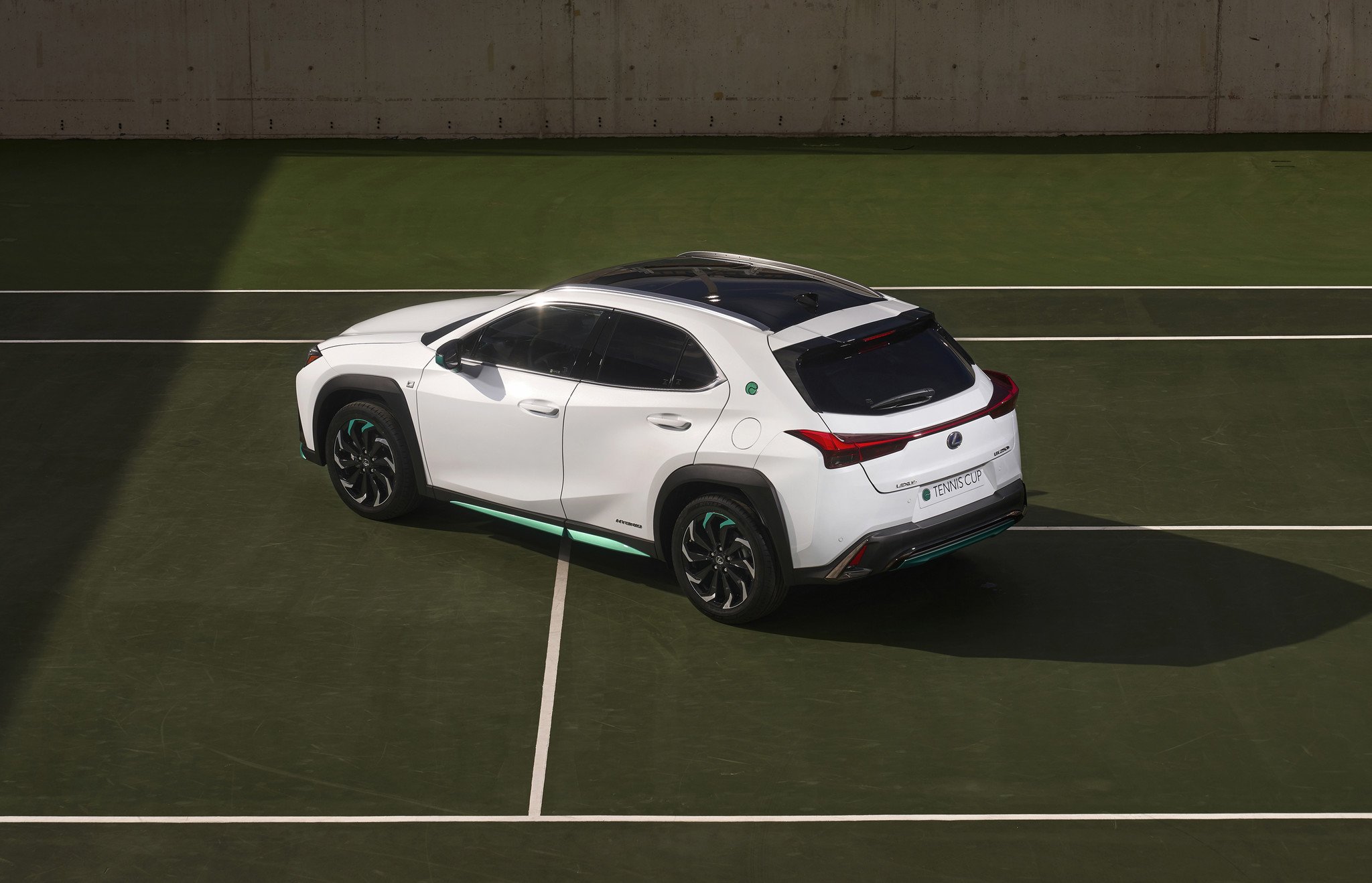 Lexus UX 250h Tennis Cup Edition: para los amantes del lujo y la raqueta