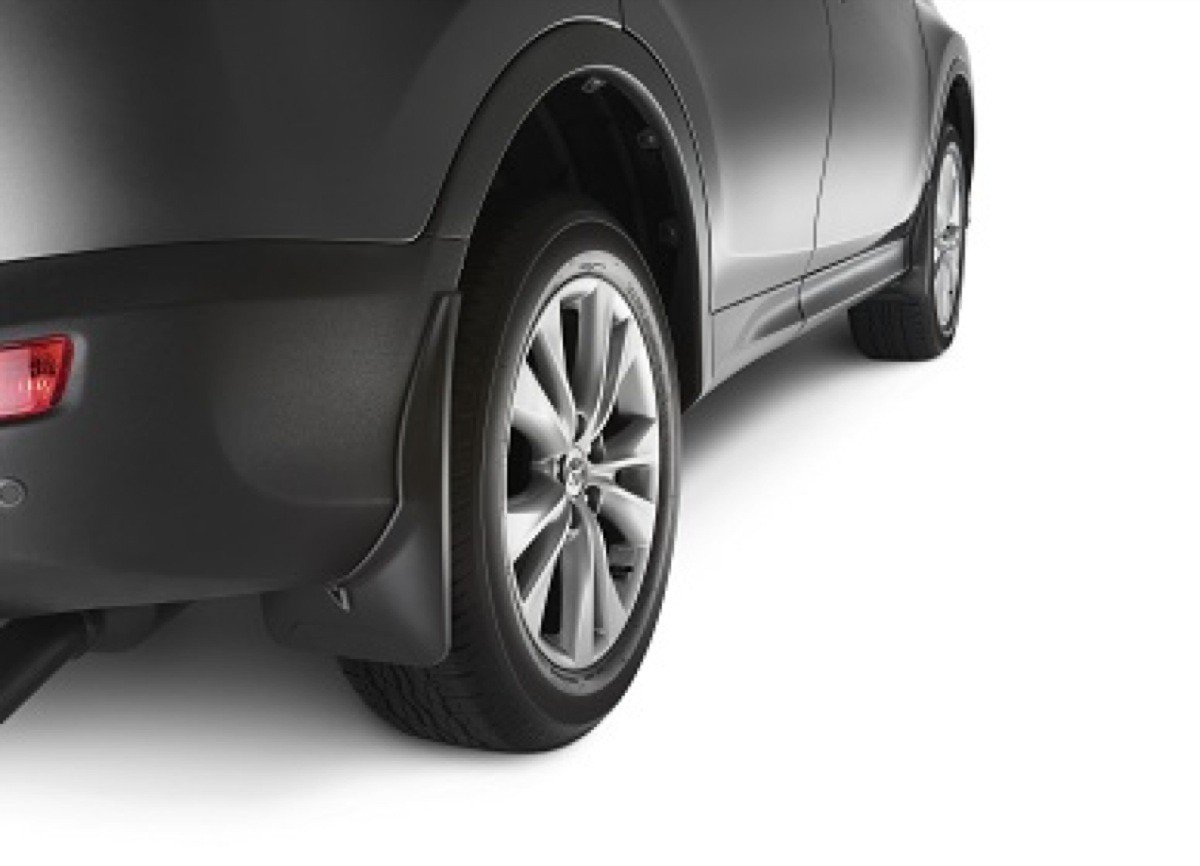 Toyota RAV4 2013, nueva gama de accesorios para el SUV de Toyota