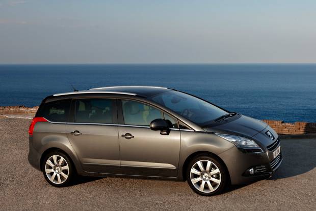 Peugeot 5008, el nuevo monovolumen que llega en otoño