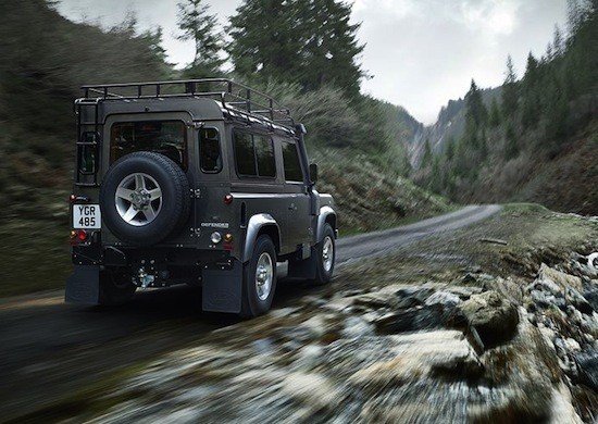 Nuevo motor para el Land Rover Defender