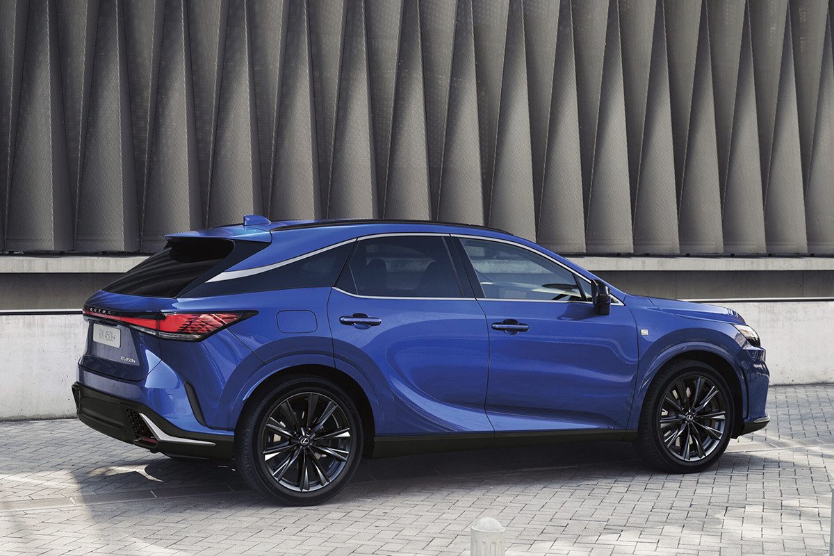 Lexus RX 2024 F-Desing trasera