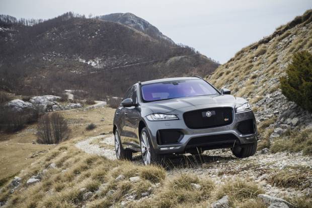 Prueba Jaguar F-PACE: interior, equipamiento y precios