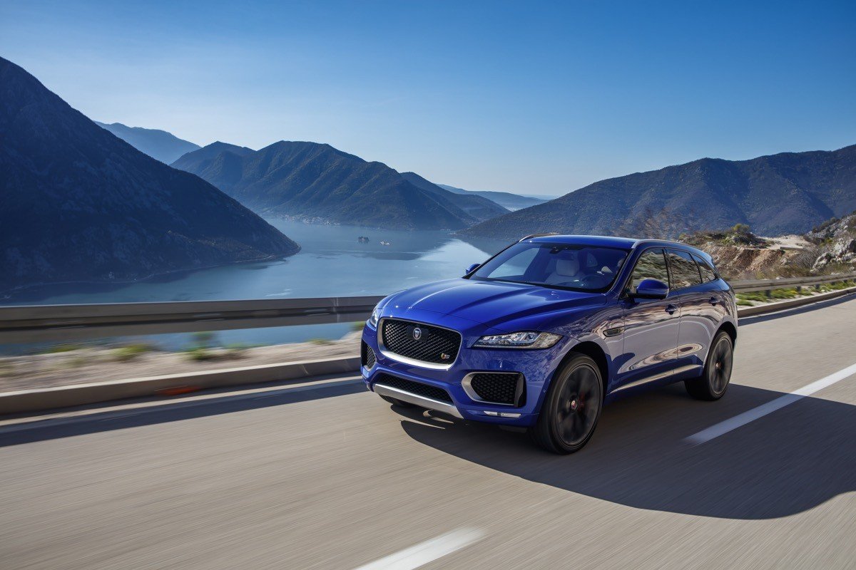 Prueba Jaguar F-PACE: interior, equipamiento y precios