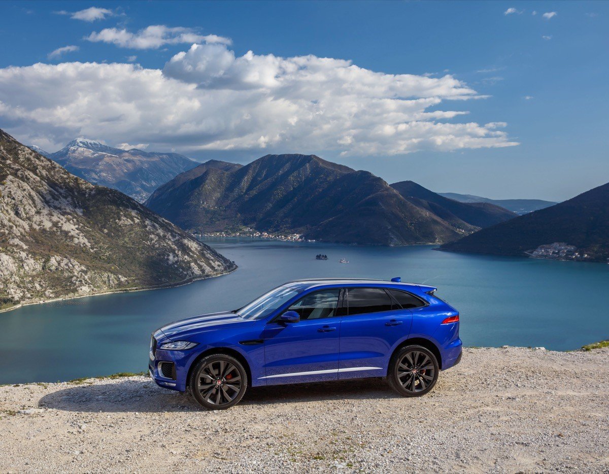 Prueba Jaguar F-PACE: interior, equipamiento y precios