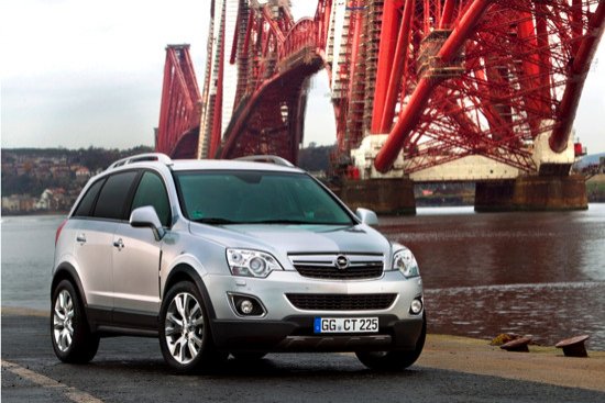 Comprar SUV: Opel Antara, más equipado y hasta 9.000 € de descuento