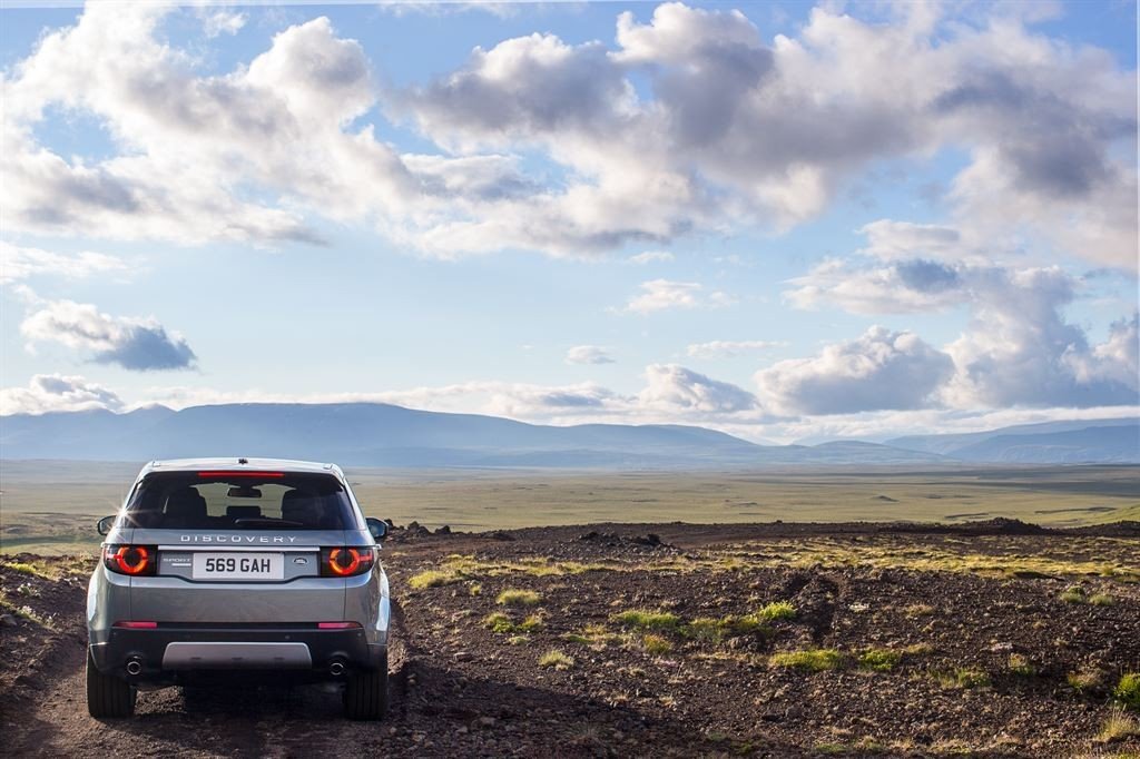 Nuevo Land Rover Discovery Sport, SUV mediano de siete plazas por 36.350 euros