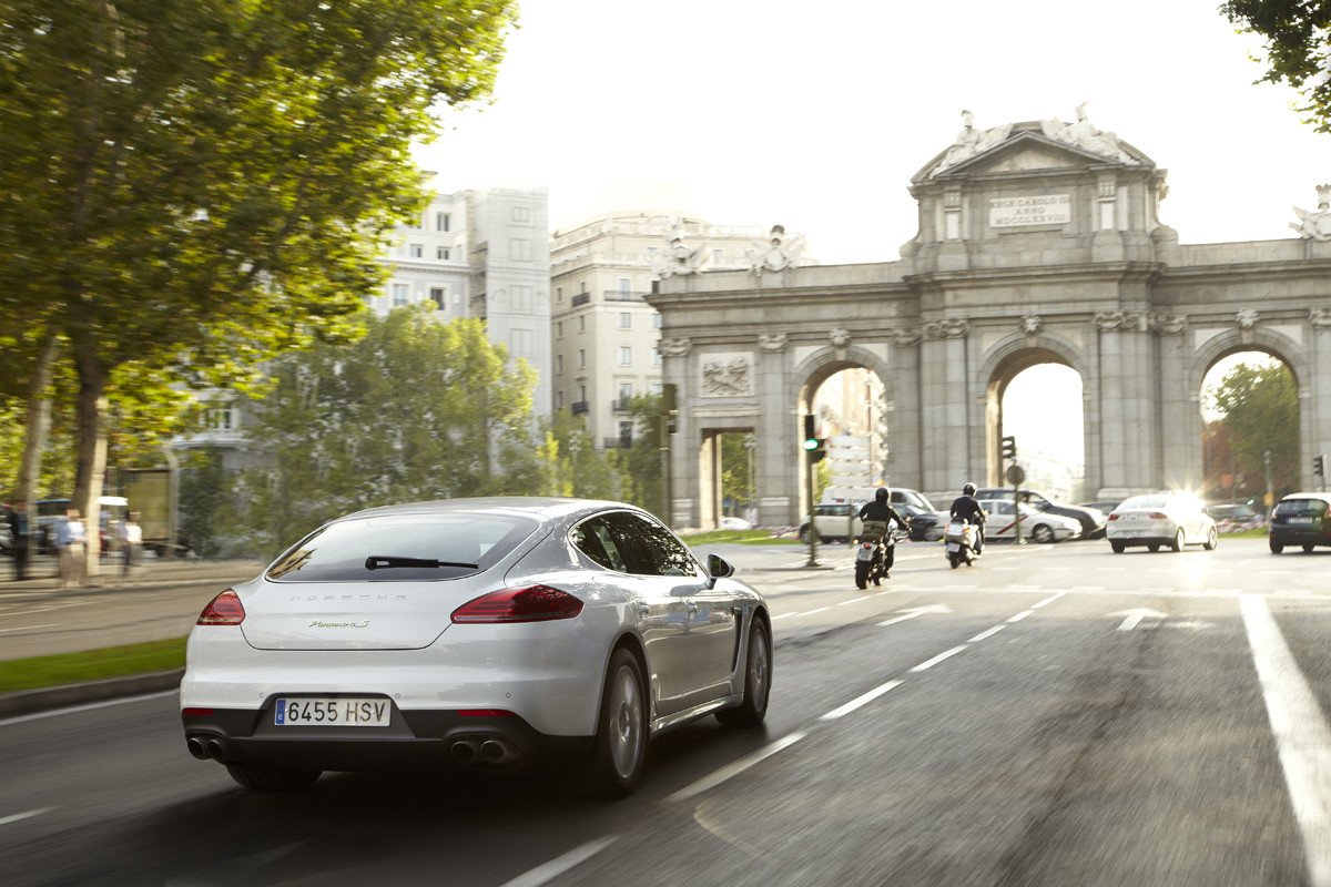 Porsche Panamera S E-Hybrid, probamos el primer híbrido enchufable de Porsche