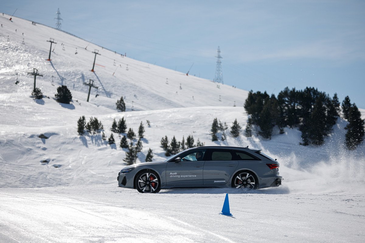 Audi te enseña a conducir sobre nieve: cursos Winter Audi driving experience 2022