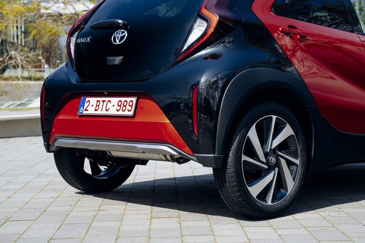 Prueba del Toyota Aygo X Cross: rompiendo moldes en el segmento urbano