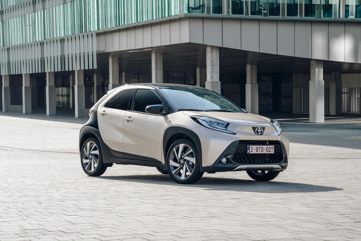 Prueba del Toyota Aygo X Cross: rompiendo moldes en el segmento urbano
