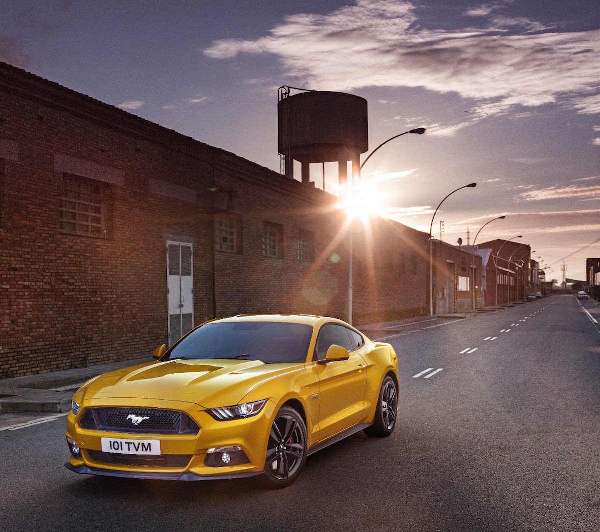 Precio Ford Mustang 2015, en España desde 37.000 euros
