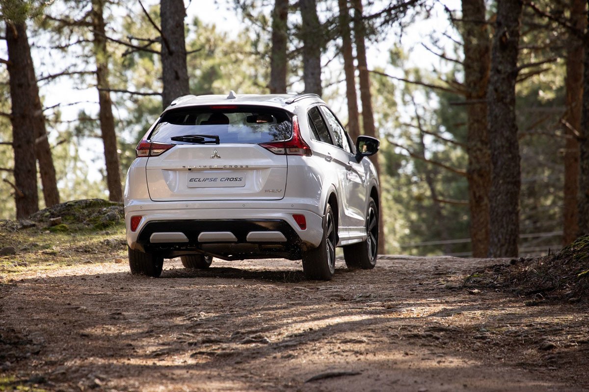 Mitsubishi Eclipse Cross PHEV: conoce su gama y precios