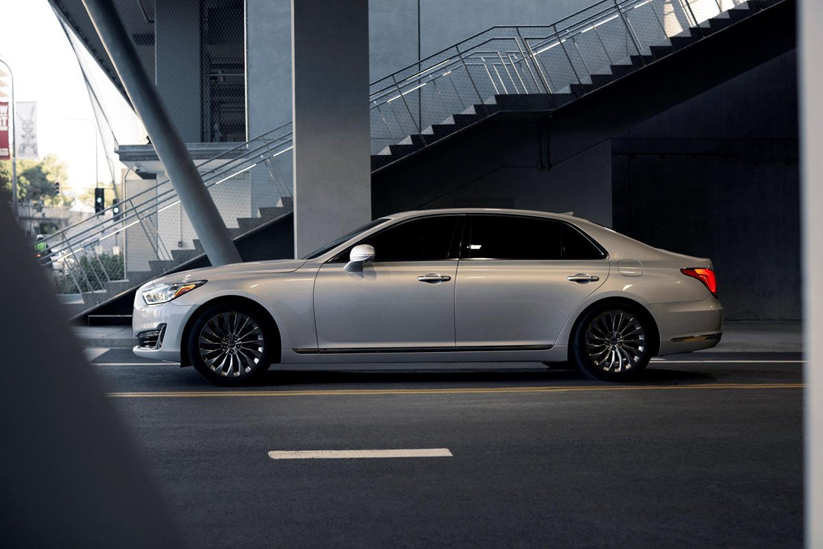 Primeras imágenes oficiales del Genesis G90