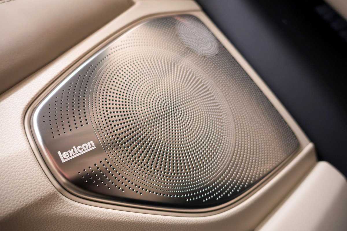 Primeras imágenes oficiales del Genesis G90