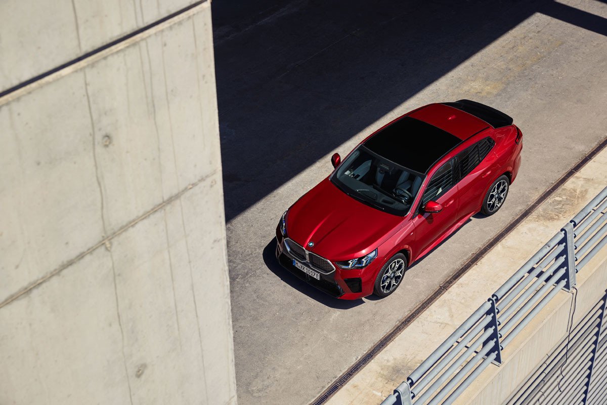 Así es el nuevo BMW X2: primeras fotos de su llamativo diseño y versión eléctrica iX2