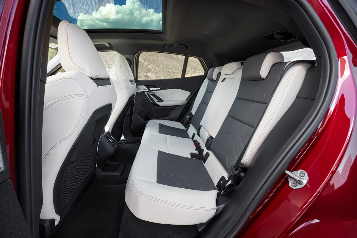 Así es el nuevo BMW X2: primeras fotos de su llamativo diseño y versión eléctrica iX2