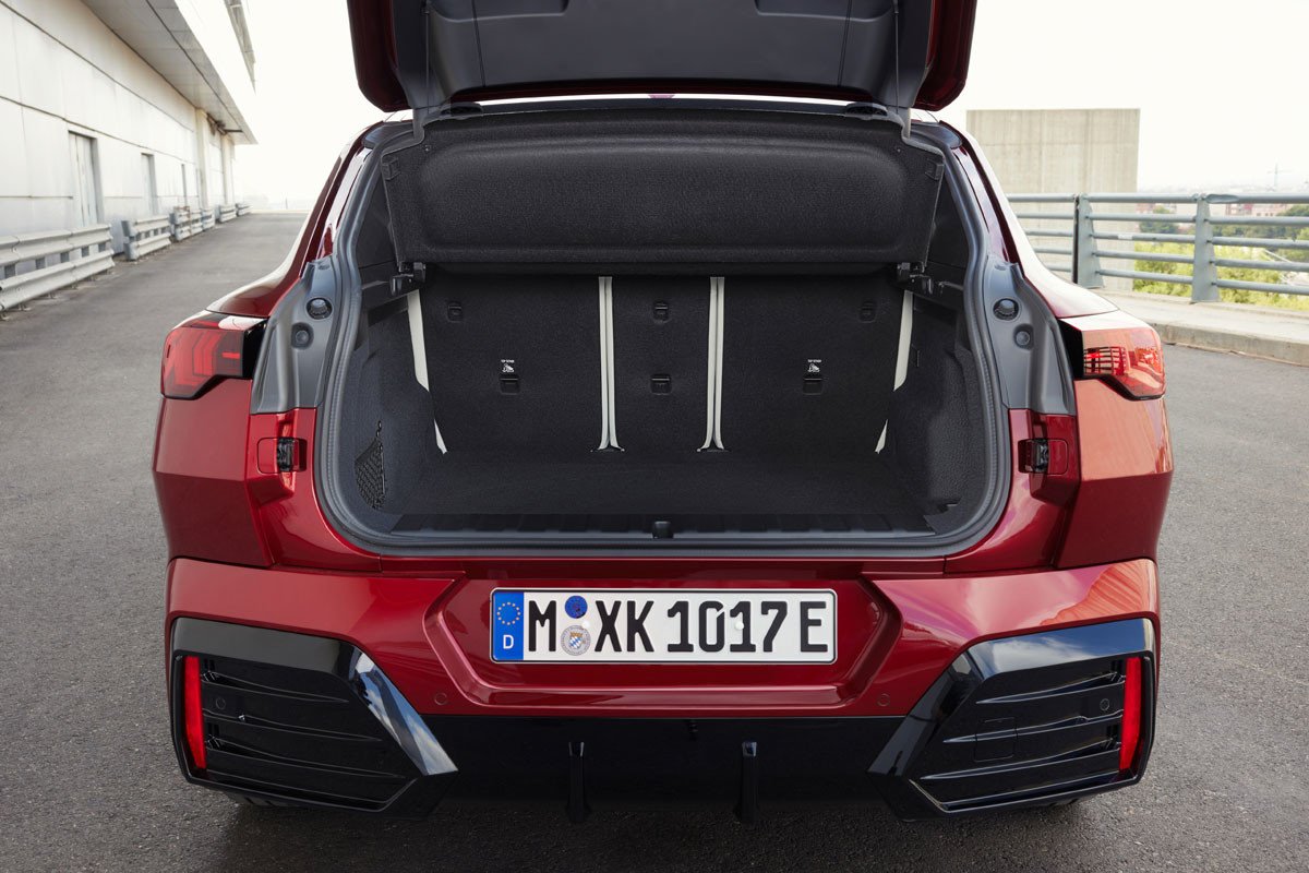 Así es el nuevo BMW X2: primeras fotos de su llamativo diseño y versión eléctrica iX2