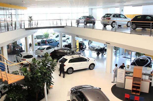 Los concesionarios prevén un 2019 complicado para la automoción