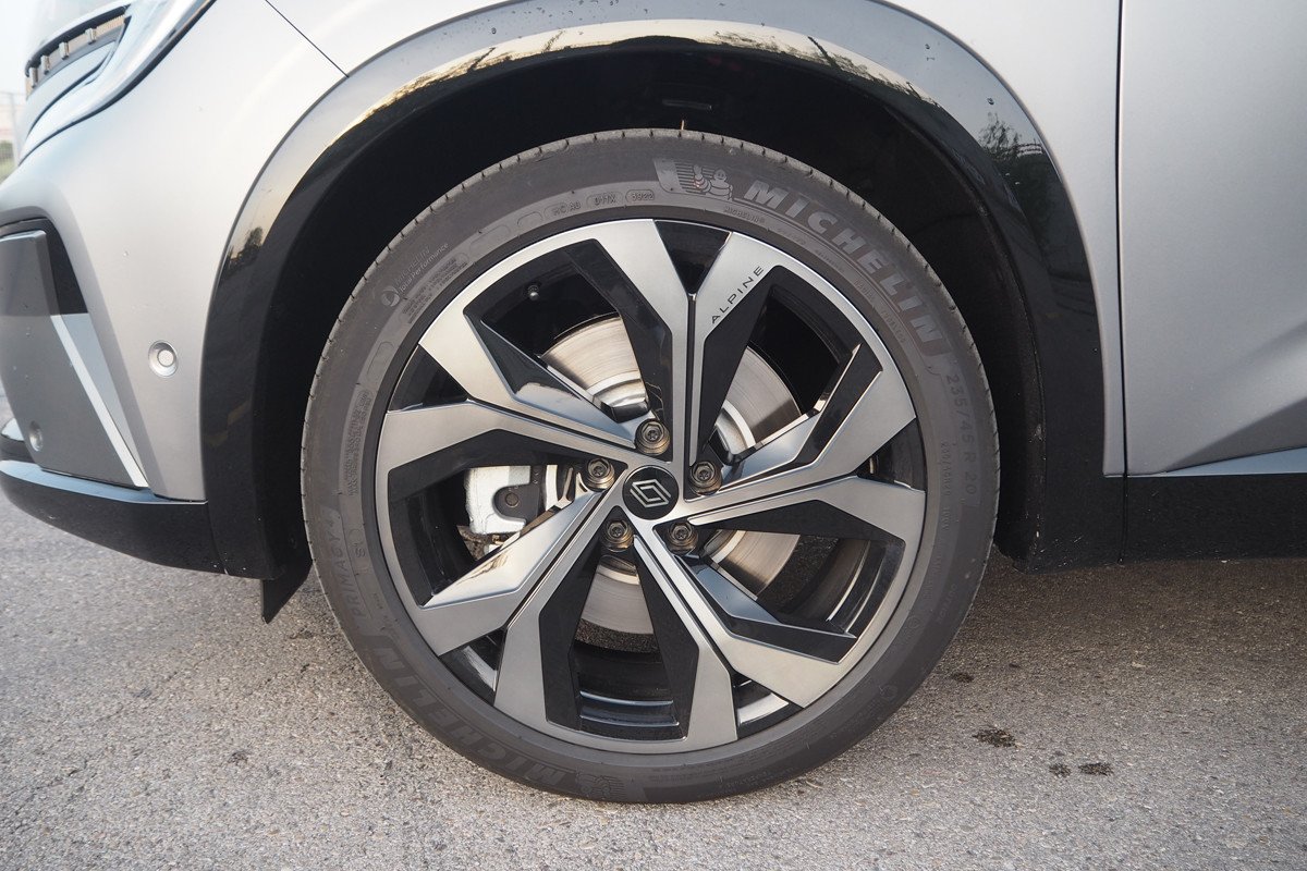 Prueba y opinión del Renault Austral: análisis del interior, precio y pack esprit Alpine