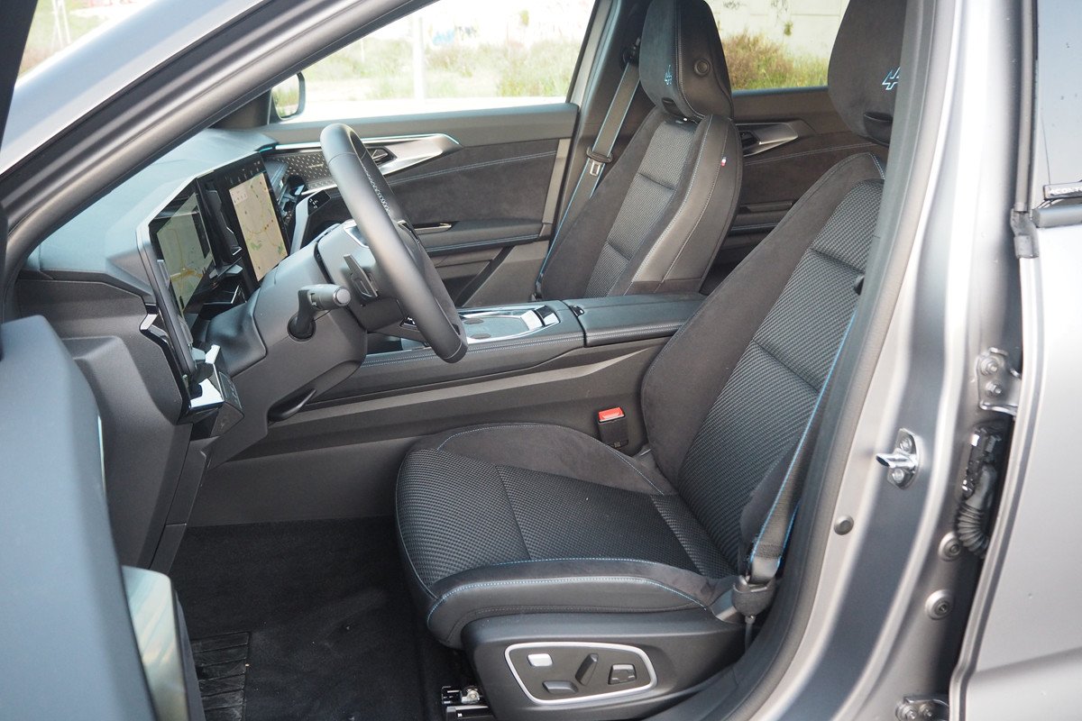 Prueba y opinión del Renault Austral: análisis del interior, precio y pack esprit Alpine