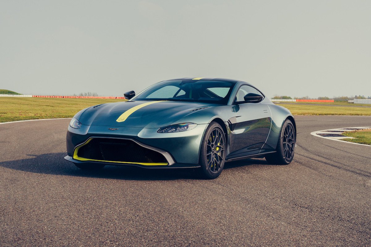 Nuevo Aston Martin Vantage AMR con cambio manual, edición limitada