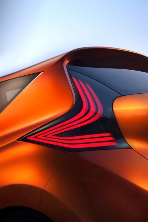 Nissan Invitation, nuevo monovolumen deportivo de Nissan