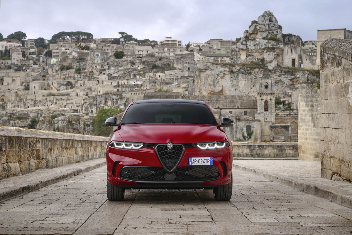 Probamos el Alfa Romeo Tonale Tributo: más deportivo y con mucha marcha a la italiana