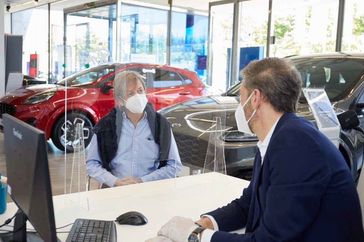Ford reabre sus concesionarios con muchas medidas seguridad anti COVID-19