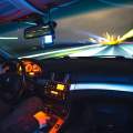 Estas son las multas que te pondrán por usar mal las luces del coche