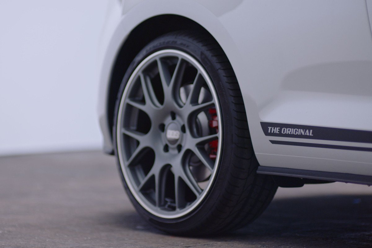 Nuevo Volkswagen Golf GTI The Original: en edición limitada de 44 unidades